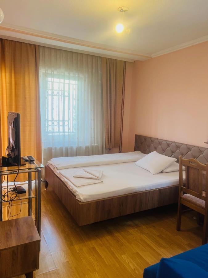 Guest House Velania 普里什蒂纳 外观 照片